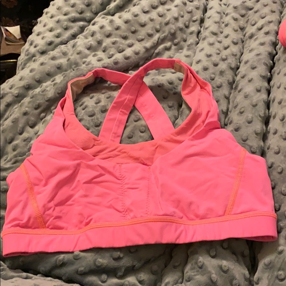 LuLu lemon sports bra. Size 8. Lightly worn.